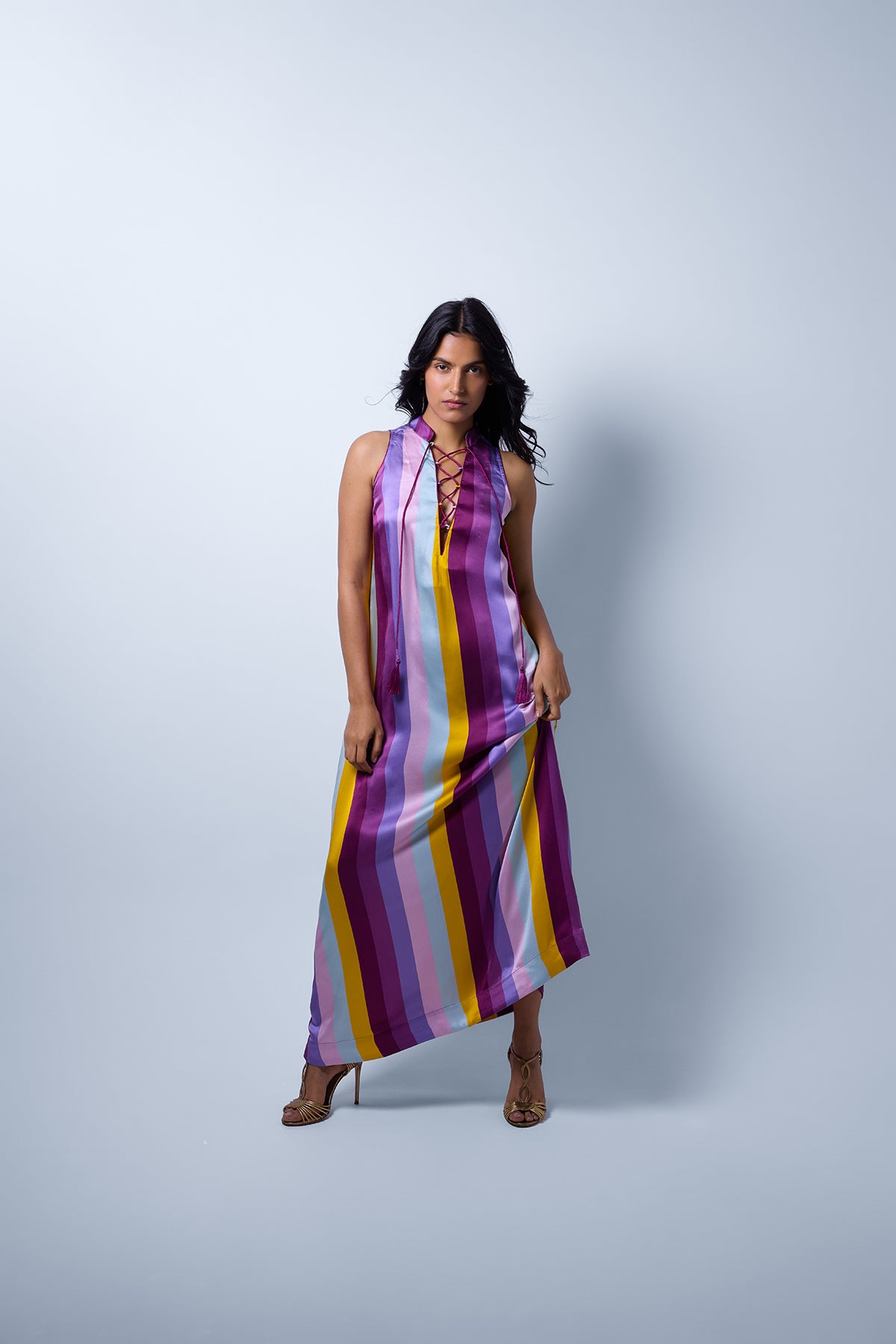 Incut Maxi