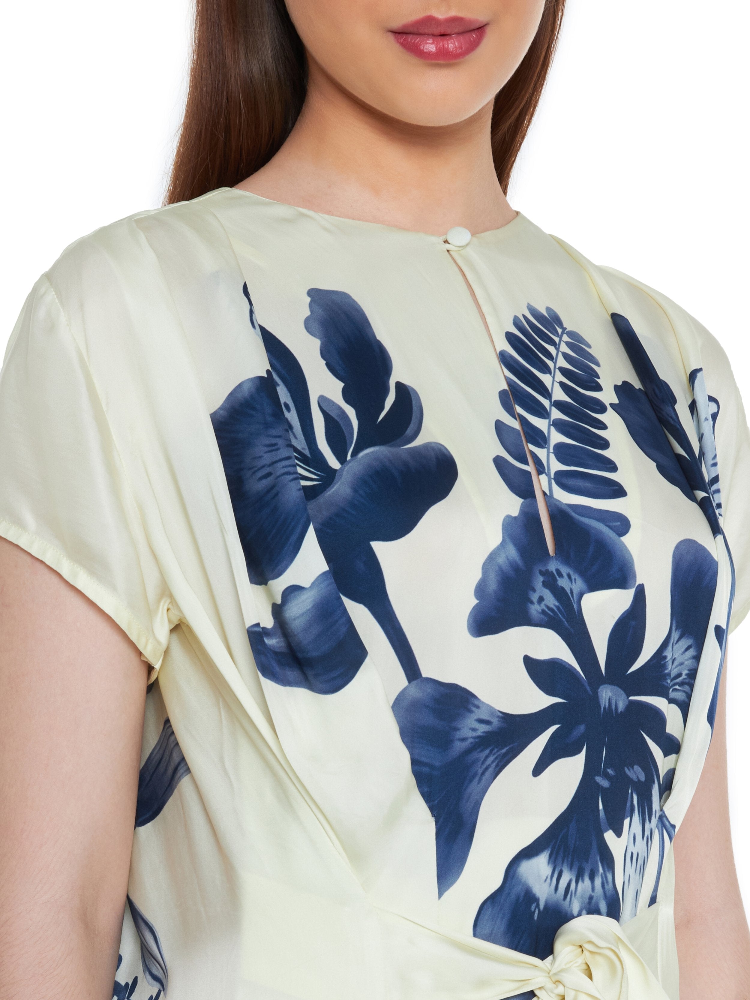Hand Draped Gulmohar Tie-up Kaftan